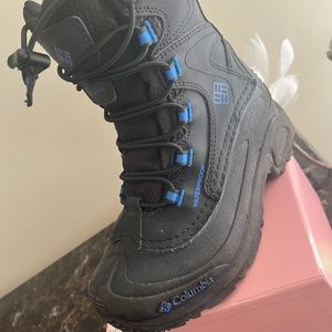 Columbia boy winter boots